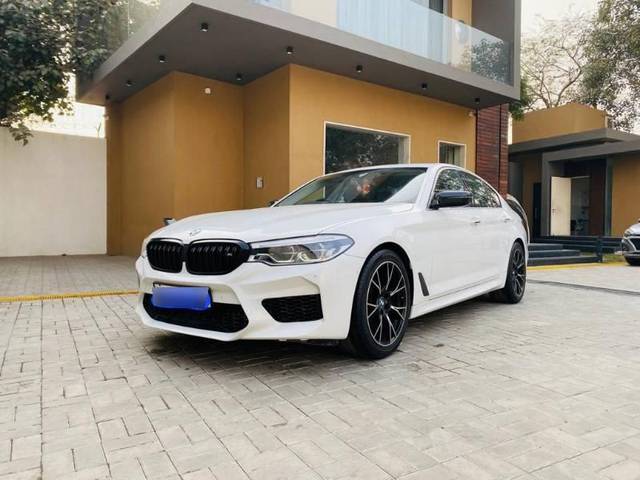 https://images10.gaadi.com/usedcar_image/4071185/original/processed_50cbe05d-ae41-48a9-838d-bd0e0fafbc06.jpg?imwidth=6400