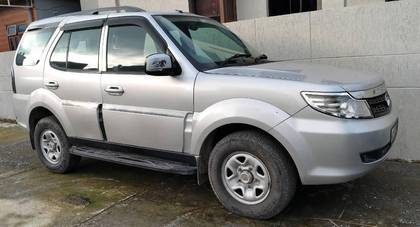 Tata Safari Storme EX