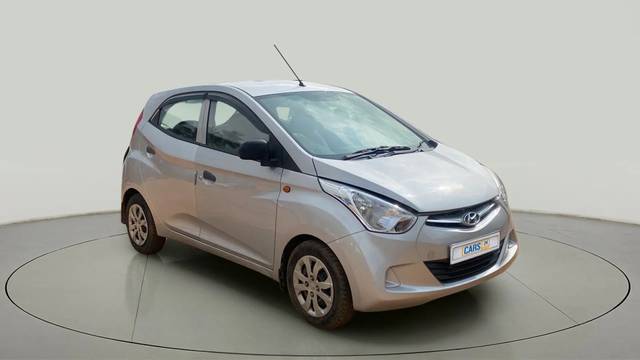 https://images10.gaadi.com/usedcar_image/4071753/original/99b17bdfb0f05c7963effd9558628ff2.jpg?imwidth=6400