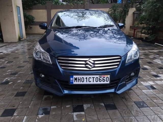 https://images10.gaadi.com/usedcar_image/4071759/original/processed_991c038cf8f8449f573c2024a7b7e436.jpg?imwidth=6400