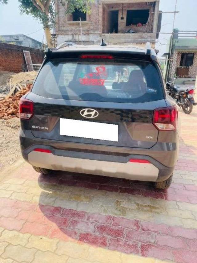 https://images10.gaadi.com/usedcar_image/4071778/original/processed_36b56dea-3b04-4513-a1f1-8fc329707c27.jpg?imwidth=6401