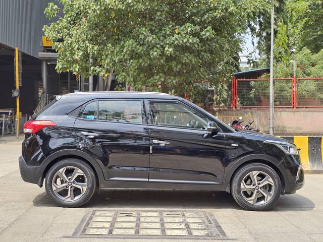 https://images10.gaadi.com/usedcar_image/4072144/original/processed_c23b516690336005a5a4f7c19b06ce46.jpg?imwidth=6401