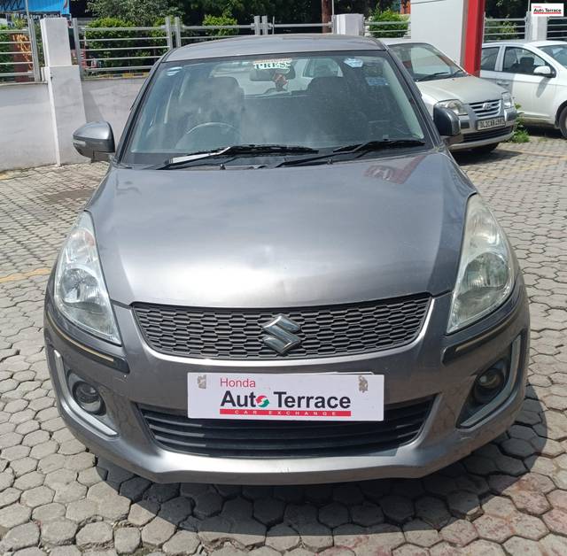 https://images10.gaadi.com/usedcar_image/4072160/original/2d9dbdd6acb10c2b27fa5f1ff0f8d063.jpg?imwidth=6400