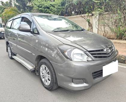 Toyota Innova 2.5 G (Diesel) 7 Seater