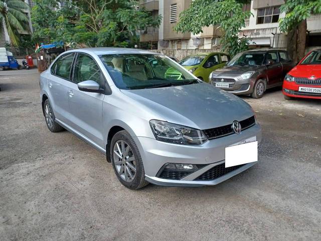 https://images10.gaadi.com/usedcar_image/4072857/original/processed_dfe1f4a7ac77b202a10930f492219b72.jpg?imwidth=6401