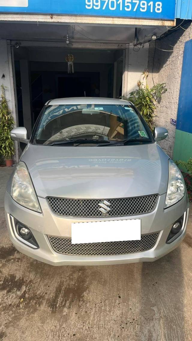 https://images10.gaadi.com/usedcar_image/4072913/original/processed_9c357ed5c63358e46de509debabc57b4.jpg?imwidth=6402