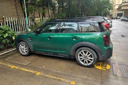 2022 Mini Cooper Countryman Cooper एस रेनफोर्स्ड जेसीडब्लू Inspired बीएस6