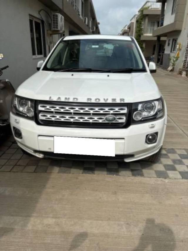 https://images10.gaadi.com/usedcar_image/4073697/original/processed_ccf29b7c-be29-4375-a179-2b9efd198fe8.jpg?imwidth=6400