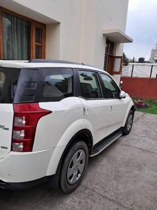 Mahindra XUV500 Mahindra XUV500 W6 2WD