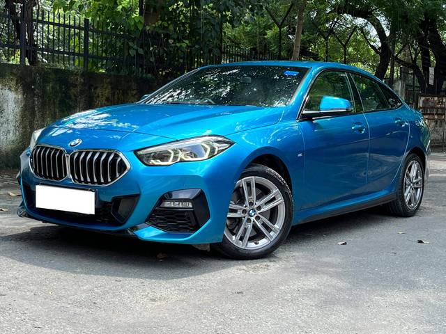 https://images10.gaadi.com/usedcar_image/4074306/original/processed_02dffa30b702e4d928b1bfdac5aa8655.jpg?imwidth=6401