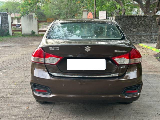 https://images10.gaadi.com/usedcar_image/4074558/original/processed_7cd5231debf7a2e131b506e2f3316eac.jpg?imwidth=6402