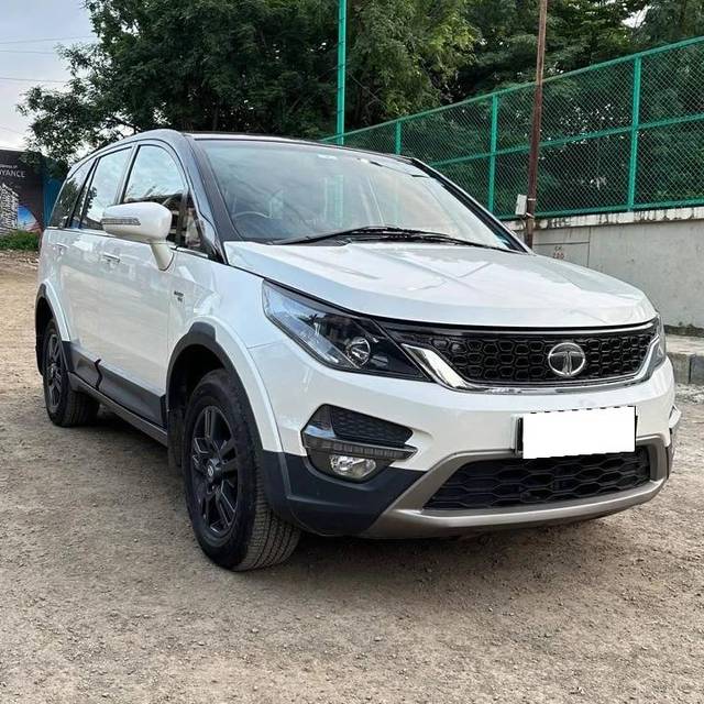 https://images10.gaadi.com/usedcar_image/4074602/original/processed_5e7aba4afb176d57f008ee4d7926d546.jpg?imwidth=6400