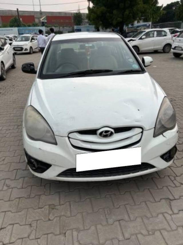 https://images10.gaadi.com/usedcar_image/4074664/original/processed_66bd6bab-7fd1-411f-8d8d-81cef98f591a.jpeg?imwidth=6400