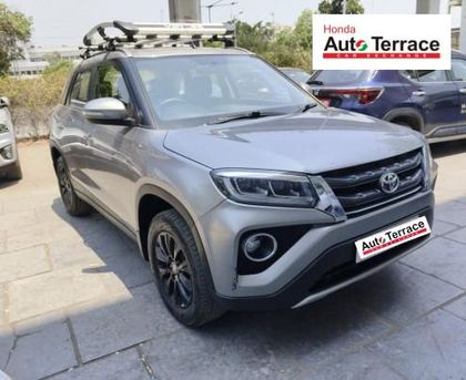 2022 Toyota Urban Cruiser EBELLA प्रीमियम