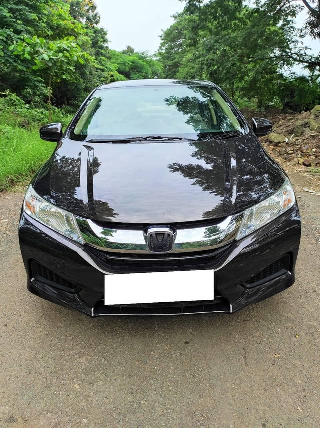 https://images10.gaadi.com/usedcar_image/4074975/original/processed_3e8e760a1f397efe50a83eb34da554b9.jpg?imwidth=6400