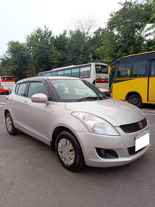 https://images10.gaadi.com/usedcar_image/4075084/original/processed_d1b4685d1fdb34b0943901bc474a1769.jpg?imwidth=6400