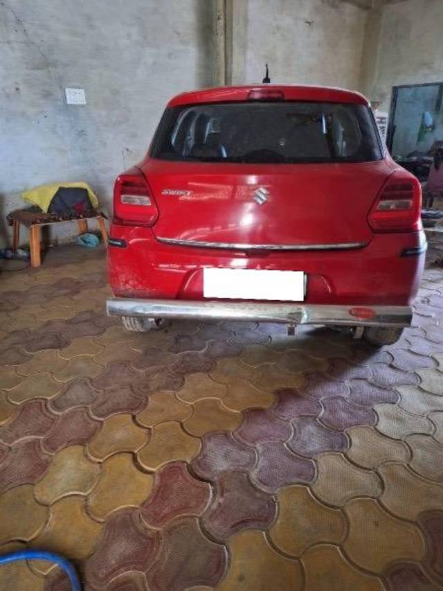 https://images10.gaadi.com/usedcar_image/4075127/original/processed_c45963f3-95dd-4d10-9253-434828523e9b.jpeg?imwidth=6402