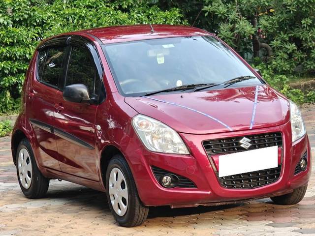 https://images10.gaadi.com/usedcar_image/4075689/original/processed_f293f0d77e89a1b1e5ba6d11d018e615.jpg?imwidth=6400