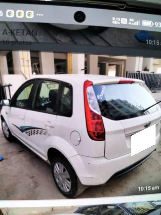 https://images10.gaadi.com/usedcar_image/4075755/original/processed_aa262e3e-046d-4b7c-a1a2-4a6f9f037ceb.jpg?imwidth=6402