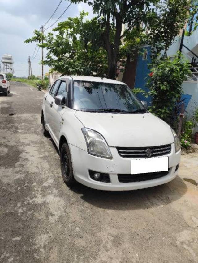 https://images10.gaadi.com/usedcar_image/4075895/original/processed_e48058d6-2ffd-452c-8d08-0f44cba6bc9b.jpg?imwidth=6400