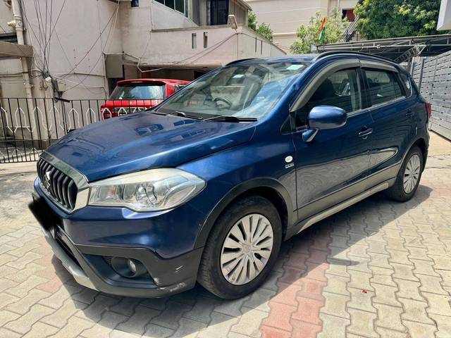 https://images10.gaadi.com/usedcar_image/4075920/original/processed_a684ad772433875f8f11e66994d7ccca.jpg?imwidth=6402