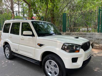 Mahindra Scorpio 1.99 S6 Plus Mahindra Scorpio 1.99 S6 Plus