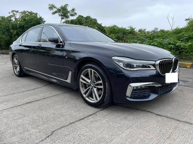 https://images10.gaadi.com/usedcar_image/4076260/original/processed_f30275177322b631c156f1c90e94b4d7.jpg?imwidth=6400