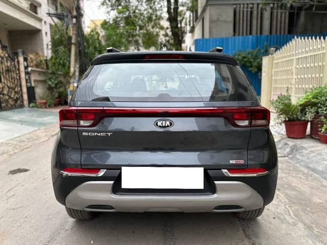 https://images10.gaadi.com/usedcar_image/4076411/original/processed_d517becd3fcfe68dc555d4034c55b390.jpg?imwidth=6401