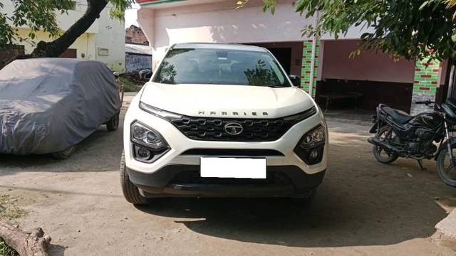 https://images10.gaadi.com/usedcar_image/4076730/original/processed_dffcf8a4-8f48-4c47-8d9b-d474cebe2dca.jpeg?imwidth=6401