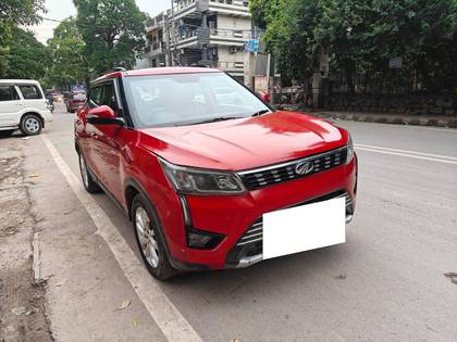 Mahindra XUV300 W8 BSVI Mahindra XUV300 W8 BSVI