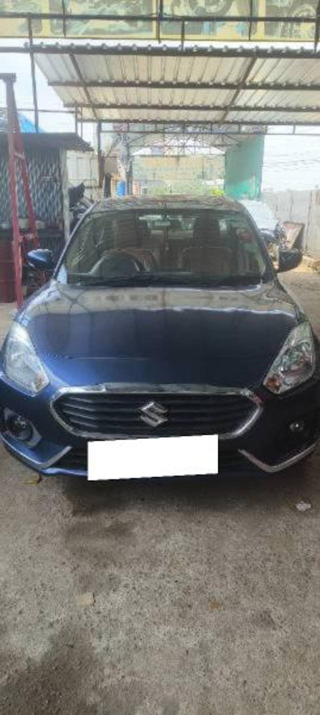 https://images10.gaadi.com/usedcar_image/4076993/original/processed_50a870d0-f204-4469-ab78-6cd6b6430aa3.jpg?imwidth=6400