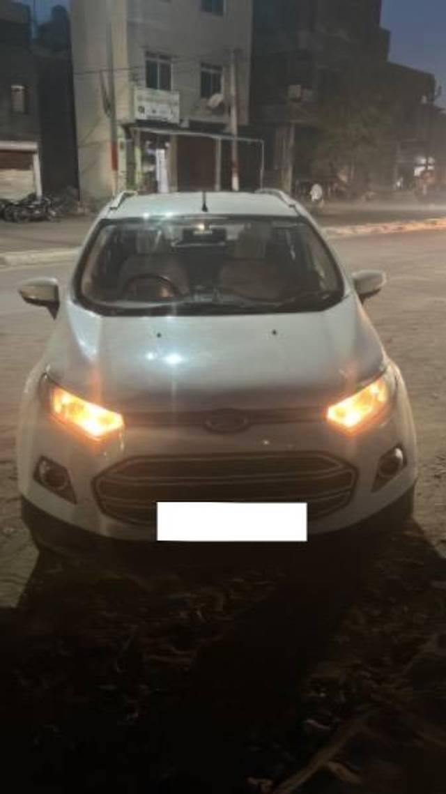 https://images10.gaadi.com/usedcar_image/4077566/original/processed_36ceb37c-7895-453f-9c18-4debacf4902f.jpeg?imwidth=6402