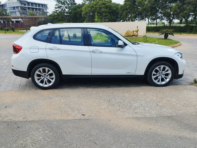 https://images10.gaadi.com/usedcar_image/4077622/original/23b9148e9d4710d99f3257a2c23cfb33.jpg?imwidth=6401