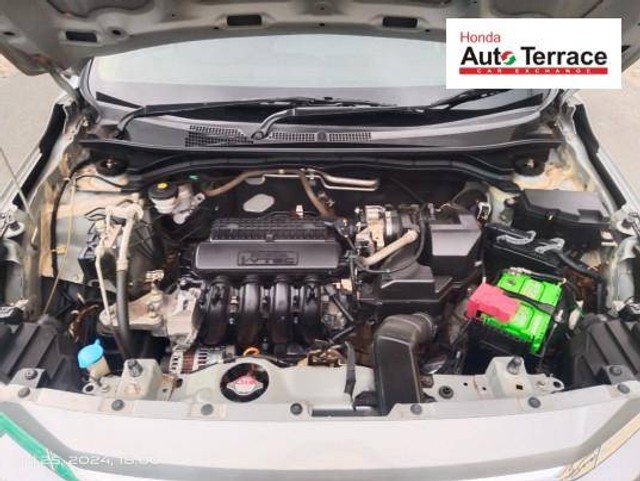 Second-hand 2019 Honda Amaze V CVT Petrol for sale in Tiruchirappalli-7