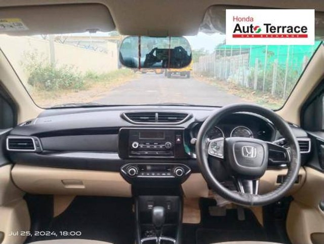 Second-hand 2019 Honda Amaze V CVT Petrol for sale in Tiruchirappalli-12