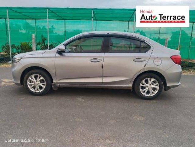 Second-hand 2019 Honda Amaze V CVT Petrol for sale in Tiruchirappalli-5