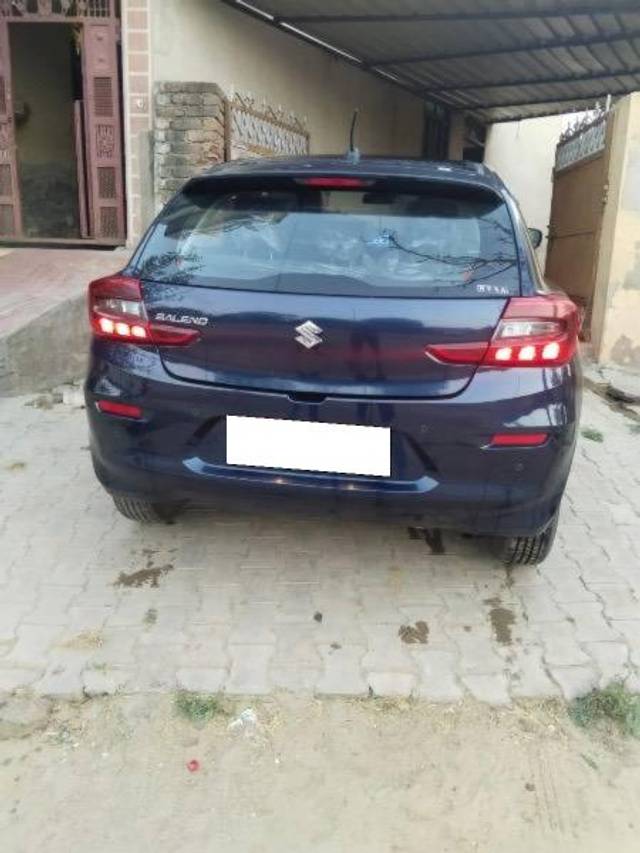 https://images10.gaadi.com/usedcar_image/4078223/original/processed_c7b38020-4e10-4295-a896-5ce9e000167c.jpeg?imwidth=6401