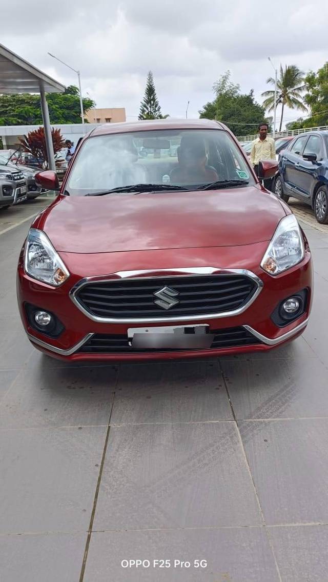 https://images10.gaadi.com/usedcar_image/4078382/original/processed_df097f8434013d4677b83c1b066f330f.jpg?imwidth=6400