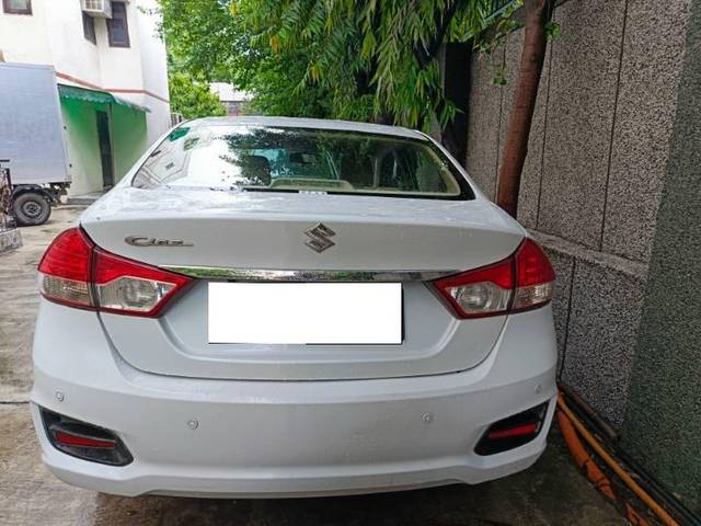 https://images10.gaadi.com/usedcar_image/4078686/original/processed_d902f850-2329-4485-b7a6-af5f5248d45f.jpg?imwidth=6401