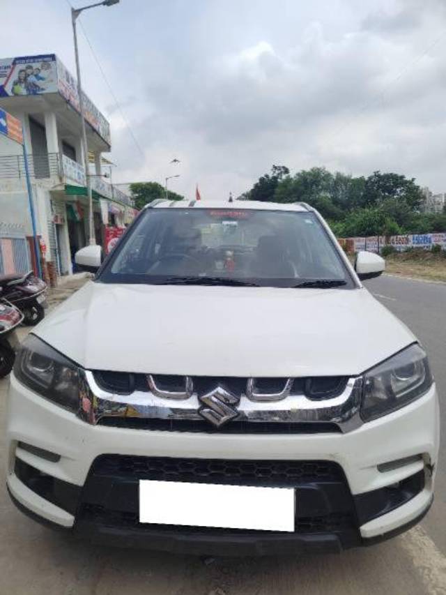 https://images10.gaadi.com/usedcar_image/4078975/original/processed_f2e24832-68c1-46bb-9187-5d14a6dedc37.jpg?imwidth=6400