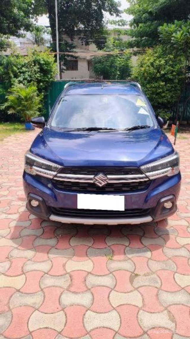 https://images10.gaadi.com/usedcar_image/4078977/original/processed_51ff25e4-8877-4fe6-b99d-c00b5f4fb692.jpg?imwidth=6400