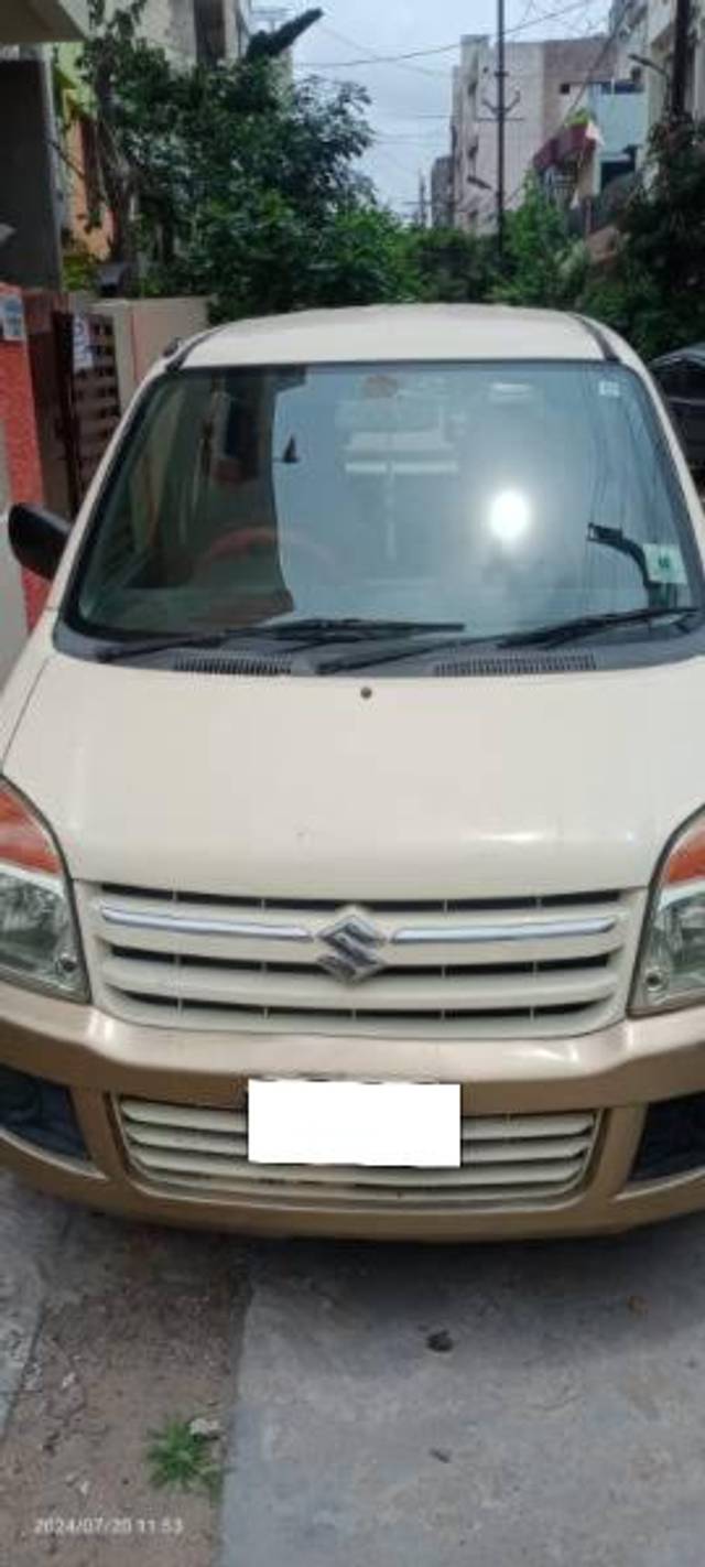 https://images10.gaadi.com/usedcar_image/4079076/original/processed_3823481f-5fea-444b-b5ae-5106d423a4f4.jpeg?imwidth=6400