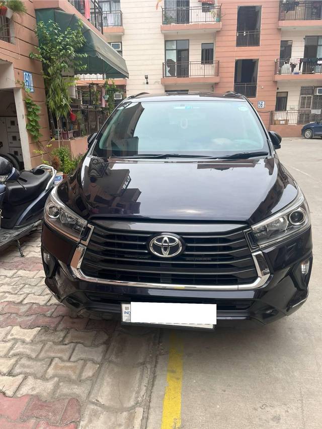 https://images10.gaadi.com/usedcar_image/4079180/original/processed_9fe08c53-250c-4006-a760-f8570f55baad.jpeg?imwidth=6400