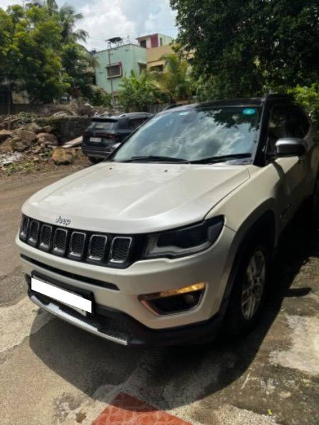 https://images10.gaadi.com/usedcar_image/4079301/original/processed_a0cf8dd6-b089-421a-b2a3-682f57634716.jpeg?imwidth=6400