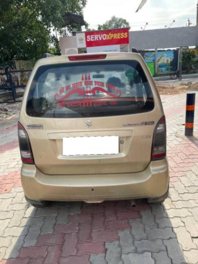 https://images10.gaadi.com/usedcar_image/4079302/original/processed_9b899778-7363-4ab1-8250-cc66ac1cc08d.jpg?imwidth=6401