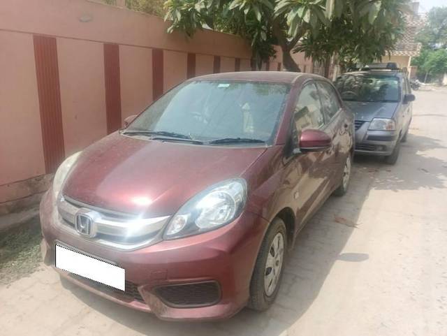 https://images10.gaadi.com/usedcar_image/4079419/original/processed_1eda56c5-d706-457c-95a3-29a2efc3b789.jpg?imwidth=6401