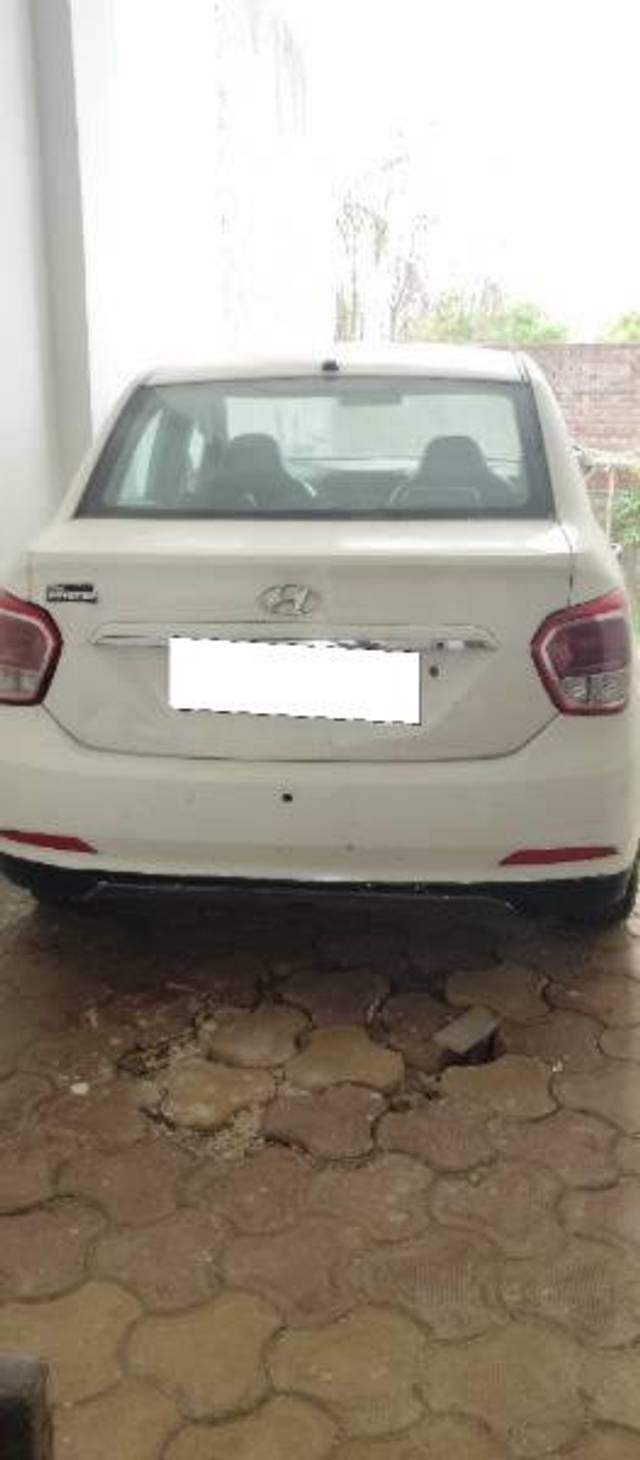 https://images10.gaadi.com/usedcar_image/4079669/original/processed_907a1092-20c0-4c88-8895-62686d725061.jpg?imwidth=6401