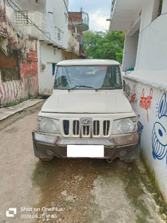 https://images10.gaadi.com/usedcar_image/4079934/original/processed_7cfa1e07-f2c2-4cc8-83ab-cdc0e289fa38.jpg?imwidth=6400