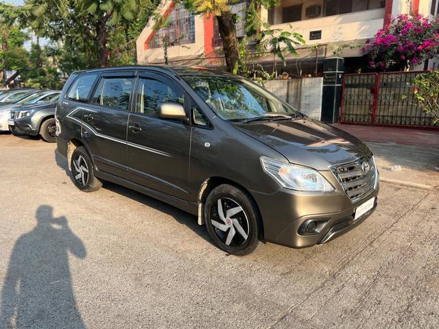 https://images10.gaadi.com/usedcar_image/4079983/original/processed_422fa432b62cfc888d838f810358e753.jpeg?imwidth=6400