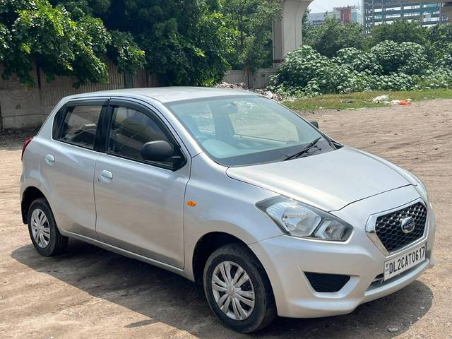 https://images10.gaadi.com/usedcar_image/4080381/original/processed_505ea31cd9201c634f0609a37c2b15c5.jpg?imwidth=6400